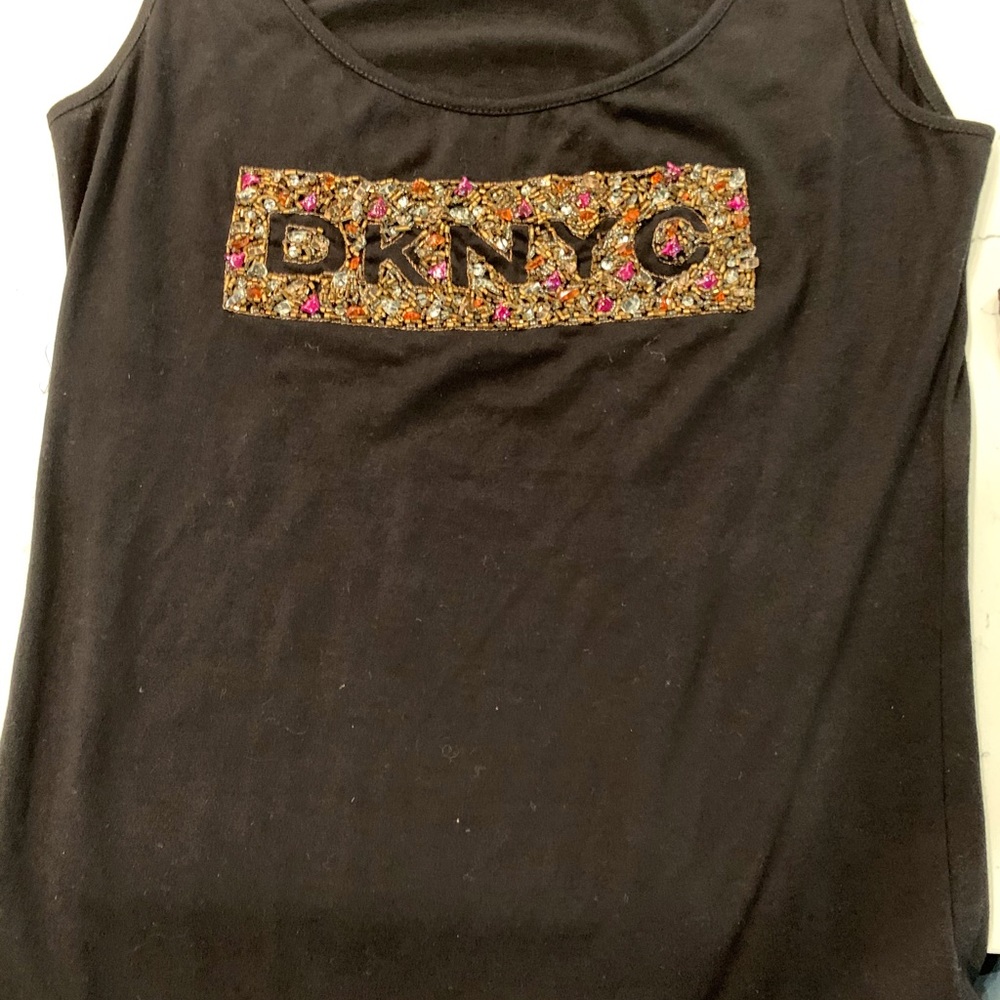 Sleeveless Tank top